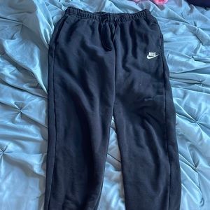 Nike jogger sweatpants
